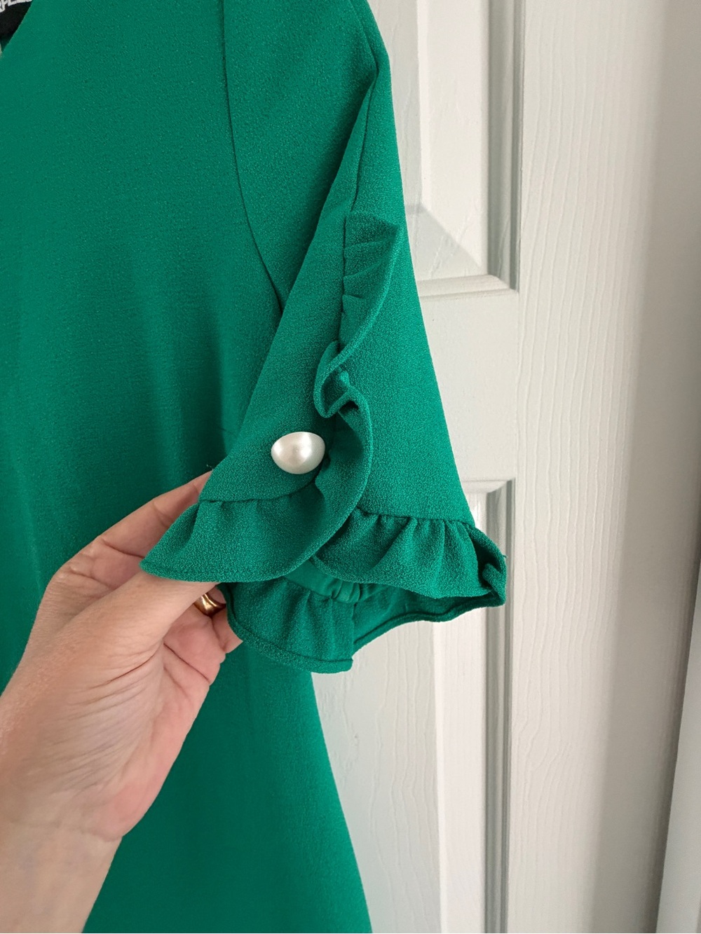 Kelly Green Karl Lagerfeld dress in size 2 - Picture 4 of 7